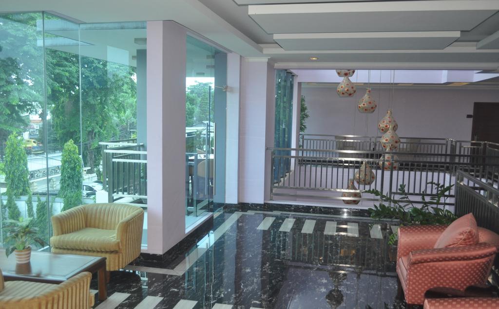 Sahati Hotel Jakarta Luaran gambar